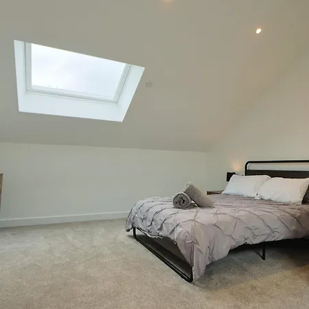 Greville Smyth Two Bedroom Duplex Apartman Bristol