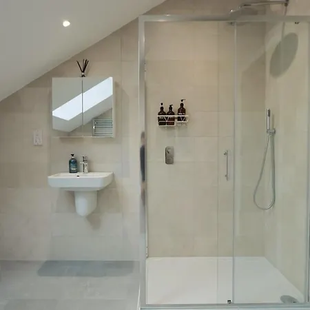 Apartment Greville Smyth Two Bedroom Duplex Bristol