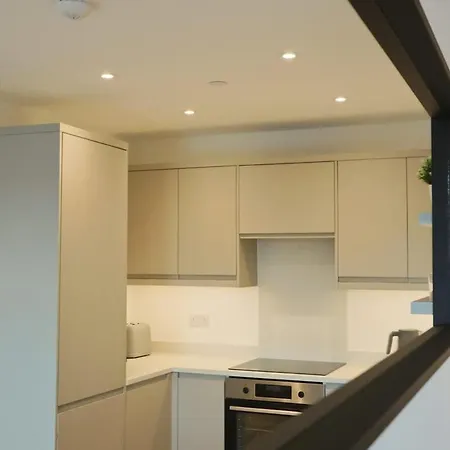 Apartman Greville Smyth Two Bedroom Duplex