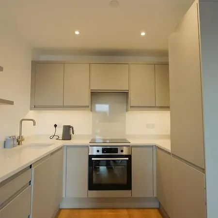 Apartman Greville Smyth Two Bedroom Duplex *